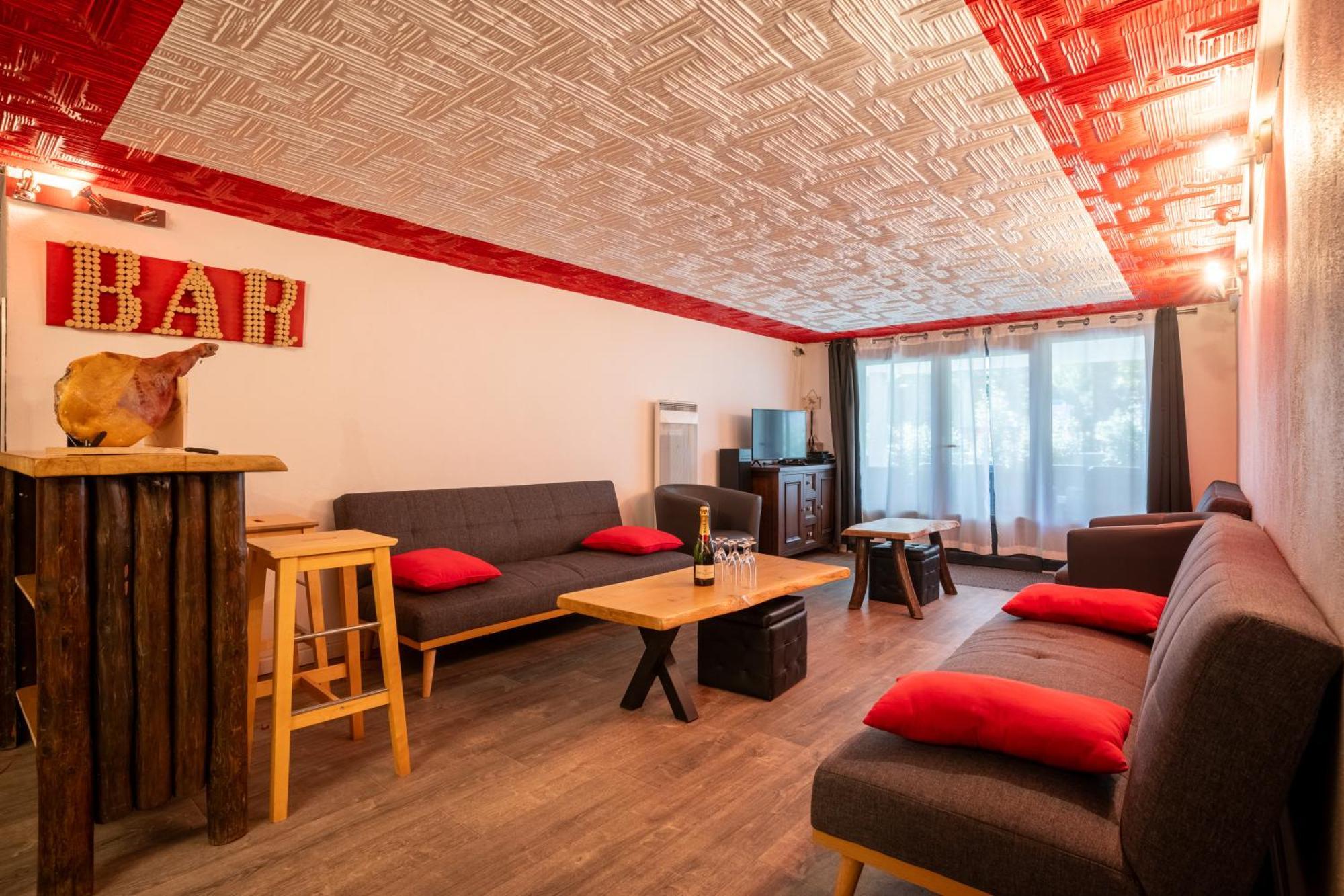 Grand Chalet St-Lary Centre 13 A 15 Pers 圣拉里苏朗 外观 照片