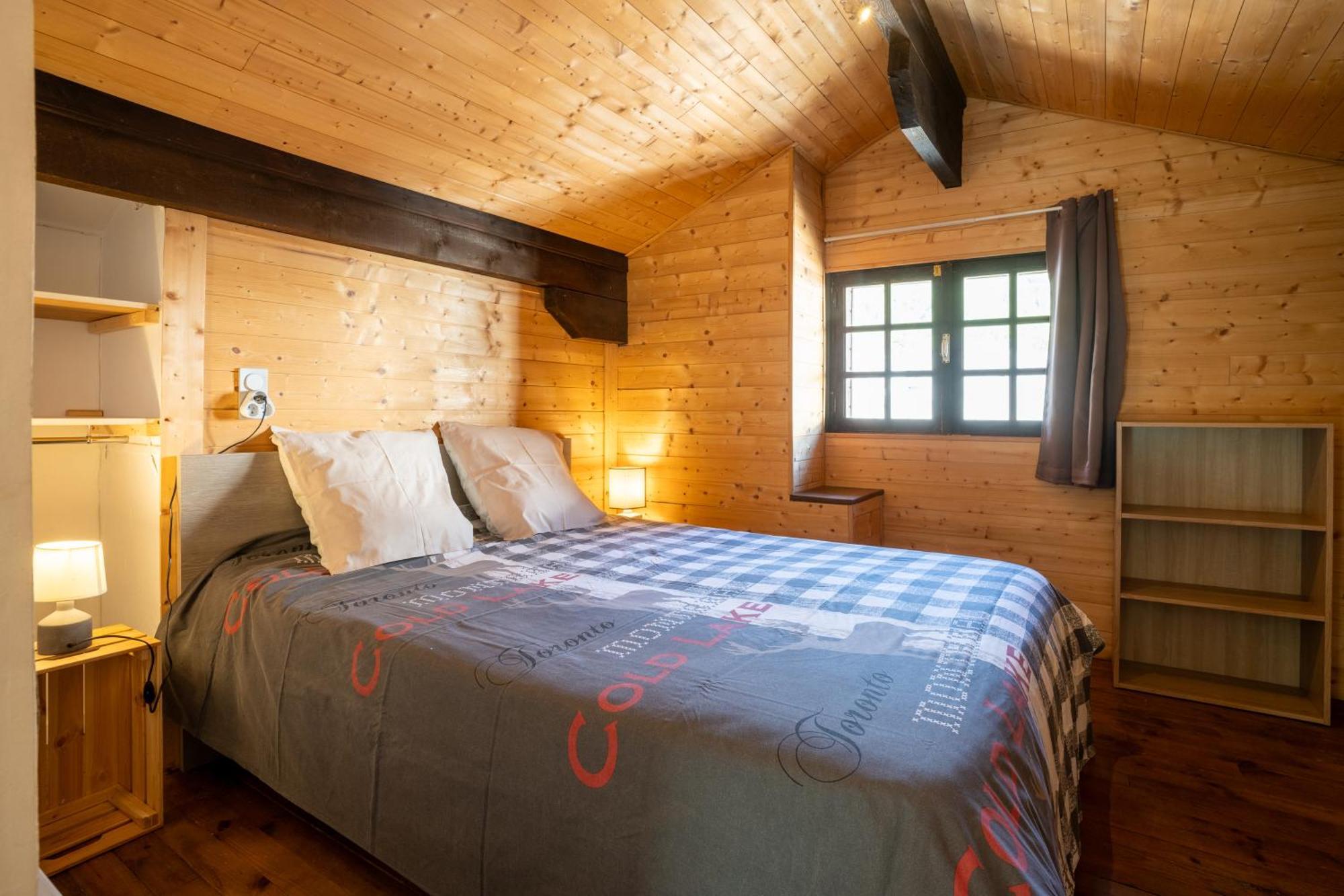 Grand Chalet St-Lary Centre 13 A 15 Pers 圣拉里苏朗 外观 照片