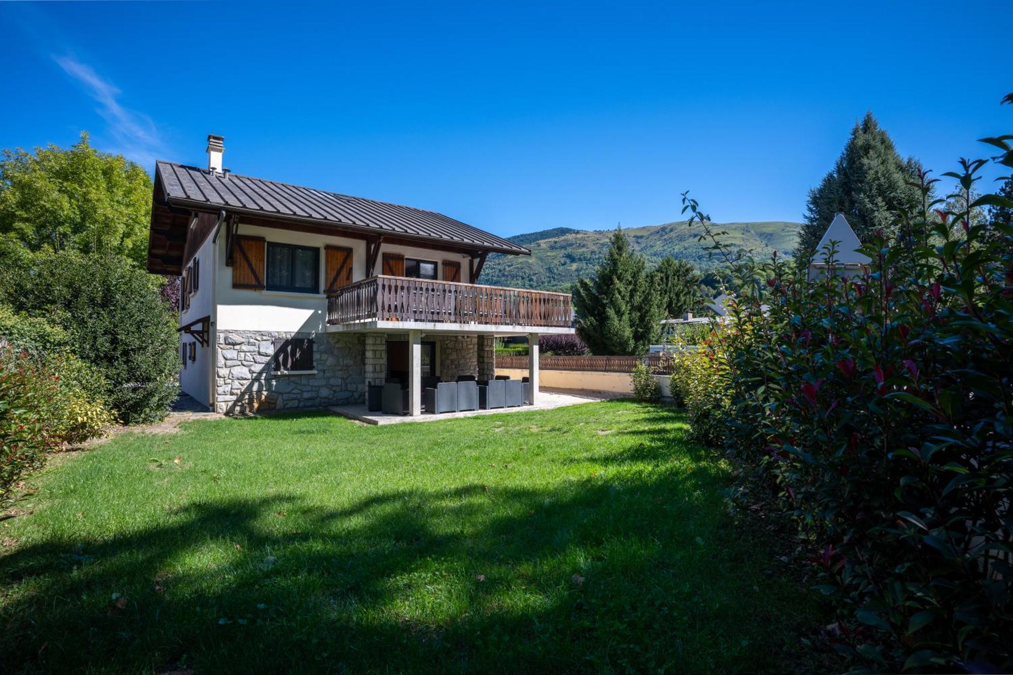 Grand Chalet St-Lary Centre 13 A 15 Pers 圣拉里苏朗 外观 照片